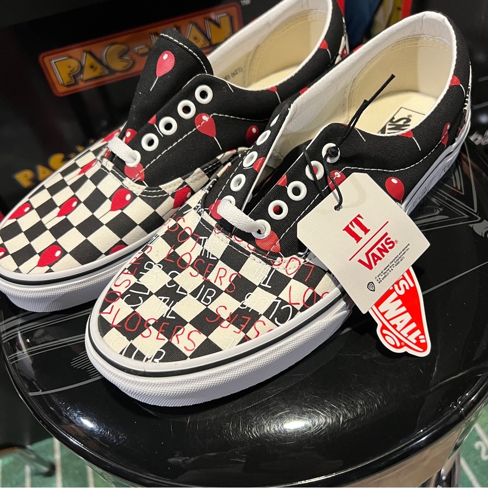 Vans house of terror IT shoes